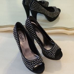 Platform high heels studded